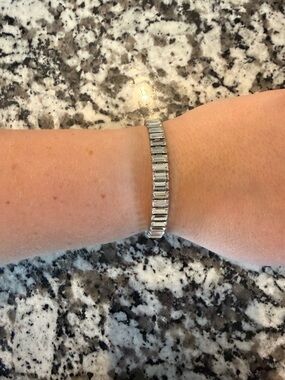 Swarovski Silver Crystal stretch Bracelet